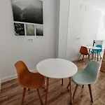 Rooms&kitchen Rekalde Konukevi Bilbao