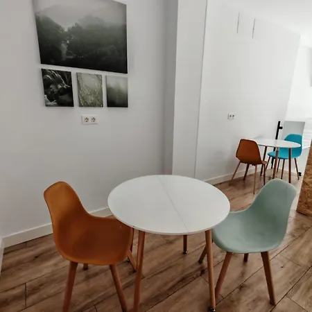 & Kitchen Rekalde בית הארחה בילבאו